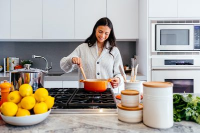 Quick Tips: 4 Smart Ideas To Save Space In The Kitchen